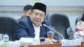 Ketua Panja Komisi VIII DPR RI mengenai Biaya Penyelenggaraan Ibadah Haji (BPIH) Tahun 1445H/2024M, yang juga Wakil Ketua Komisi VIII DPR RI, Abdul Wachid. (Dok. Dpr.go.id)
