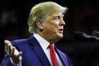 Pemerintahan Trump dituding gunakan kebijakan dagang sebagai senjata tekanan ekonomi terhadap negara berkembang. Facebook.com @Donald J. Trump)