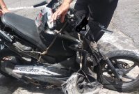 Ilustrasi Kondisi sepeda motor Honda milik korban, ringsek setelah kecelakaan. (Dok. jogja.polri.go.id)