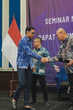PROPAMI Gandeng BEI, OJK, dan DPR Bahas Penguatan Ekosistem Pasar Modal
